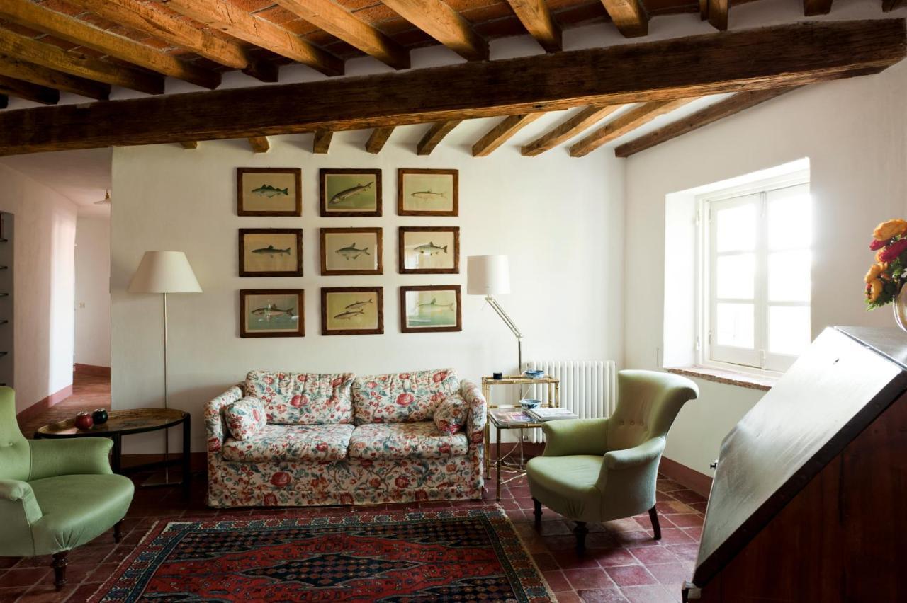 Castello Di Rocca Grimalda Guest House ภายนอก รูปภาพ